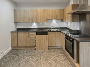 Photo 5- click for photo gallery